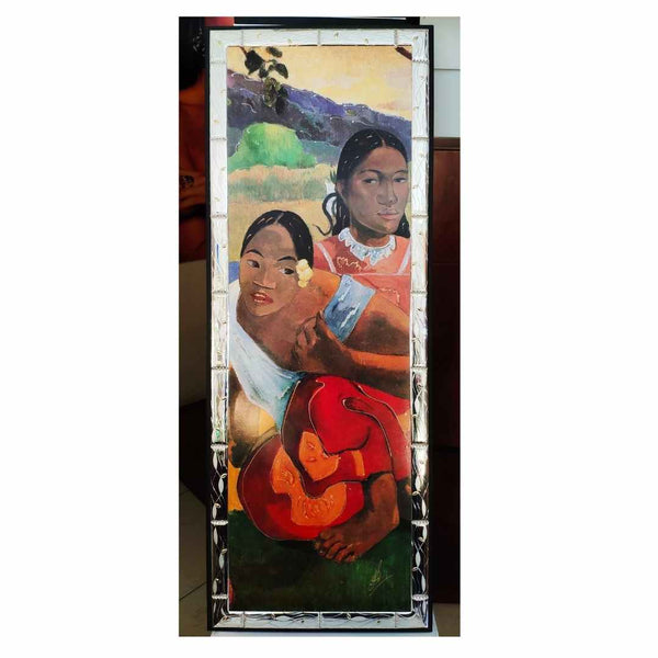 quadro etnico con cornice in argento raffiguranti donne etniche misura h 100cm x b 39 cm